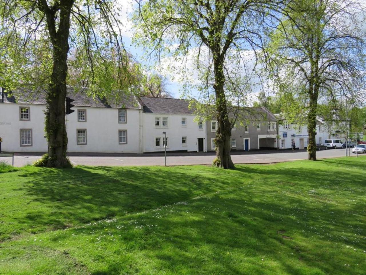 Apartamento Fifty Five On Gilmour Street Eaglesham Exterior foto